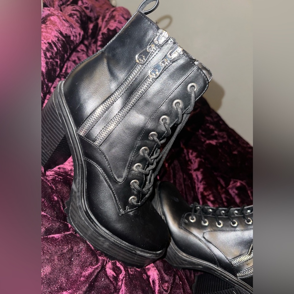 Chunky heel platform boots